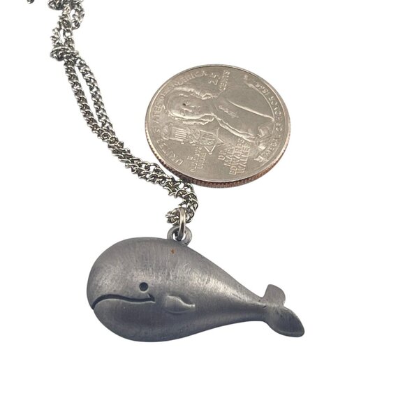 Whale Pendant Necklace In Pewter Finish 18" Chain - Picture 5 of 5